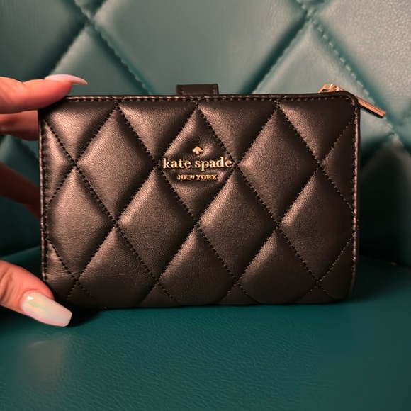 Kate Spade Wallet - Picture 1 of 5